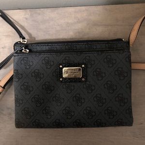 GuessClutch CrossBody Bag